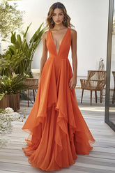 Orange Chiffon Hochzeitsgastkleid mit Rüschen in A-Linie